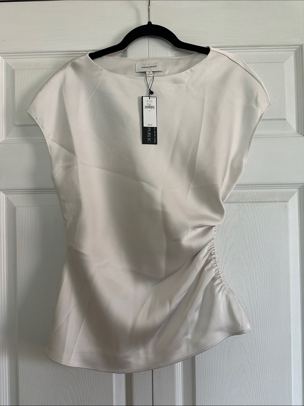 NWT Banana Republic Ivory Ruched Side Short-Sleeve Blouse